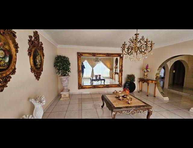 5 BEDROOM HOUSE FOR SALE IN THERESA PARK